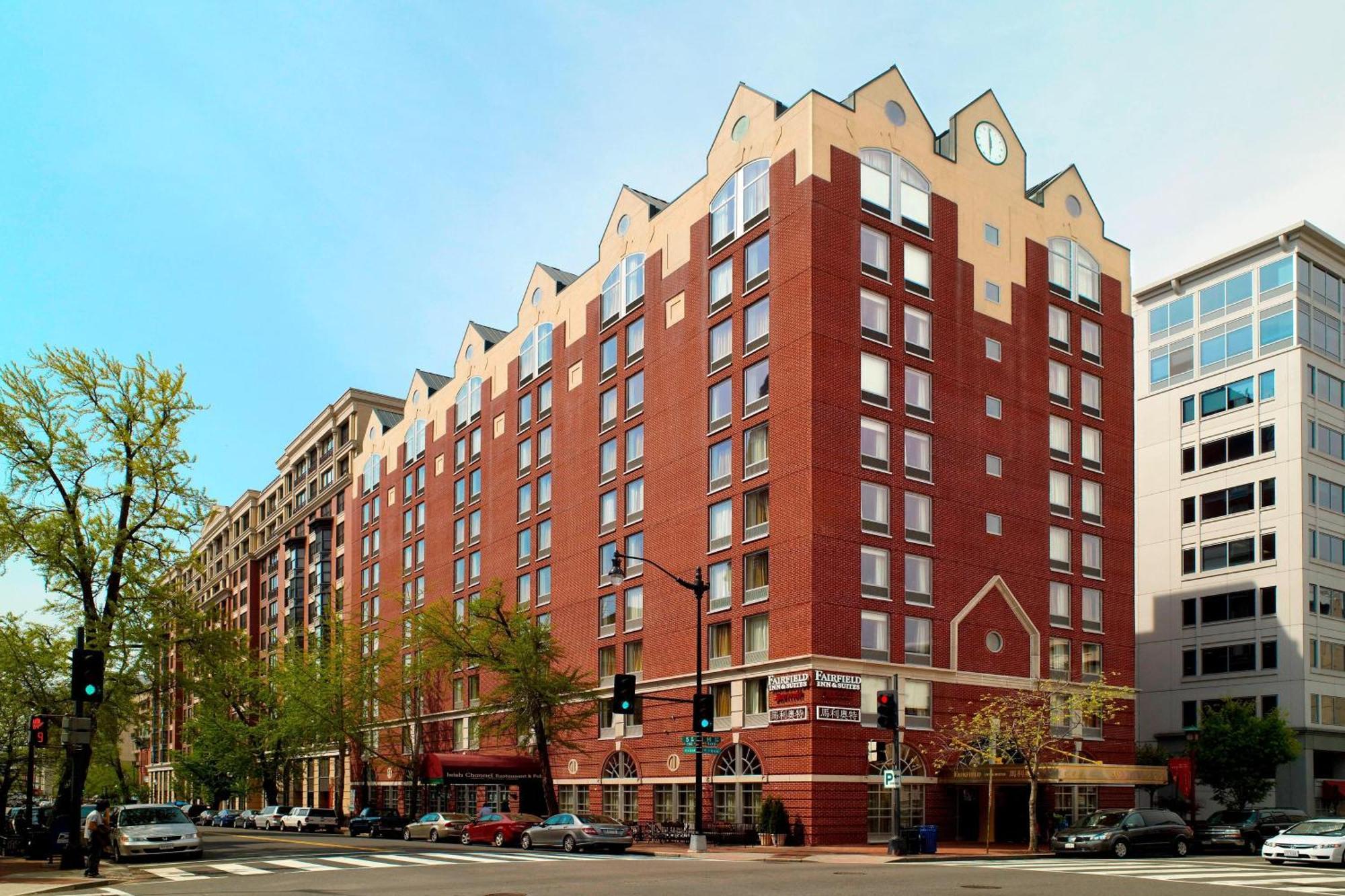 Fairfield & By Marriott Downtown Hotel